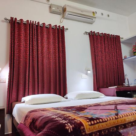 Kuttickattil Gardens Homestay 코타얌 외부 사진